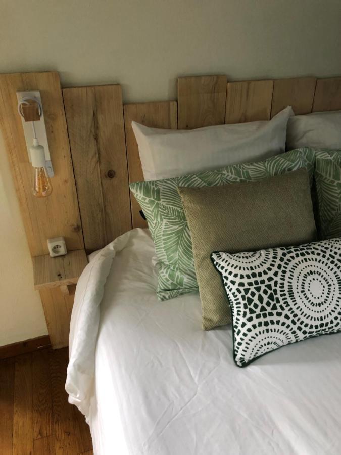 Grande Chambre Familiale Verte Tout Bonnement Bien Putot-en-Auge Exterior photo