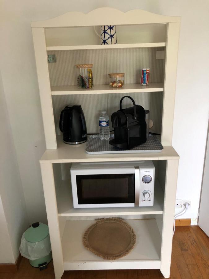 Grande Chambre Familiale Verte Tout Bonnement Bien Putot-en-Auge Exterior photo